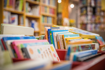 kollinger_books_5211309.jpg!