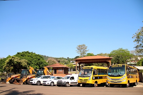 CARROS_SEVERIANO_3_.JPG